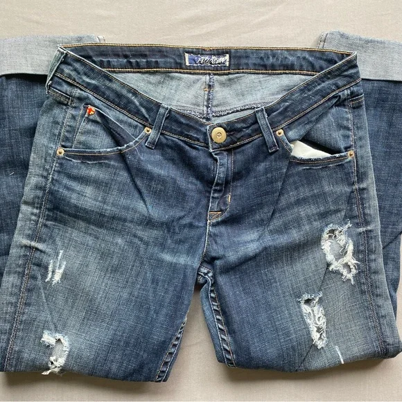 Distressed Hudson capris - Picture 4 of 6